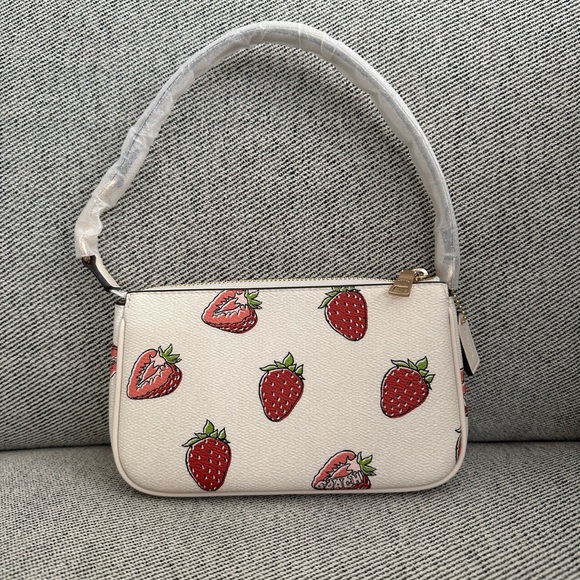 NWT Coach Nolita 19 With Strawberry Print CAL25（Slightly Imperfect Goods） - Picture 3 of 11